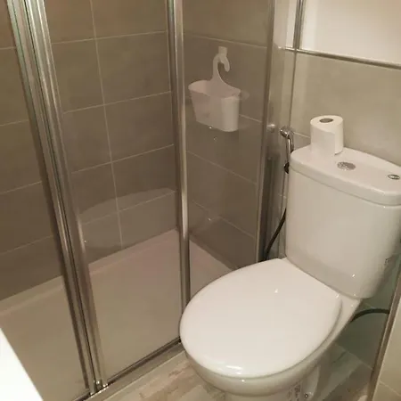 Coqueto Apartamento Con Piscina Appartamento *