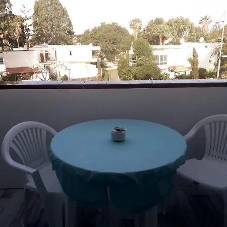 Coqueto Apartamento Con Piscina Апартаменты