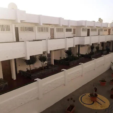 Coqueto Apartamento Con Piscina